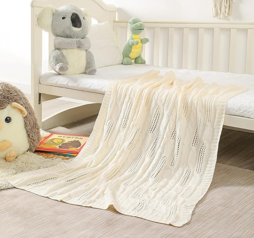 Cream White Acrylic Cable Knit Throw Blanket