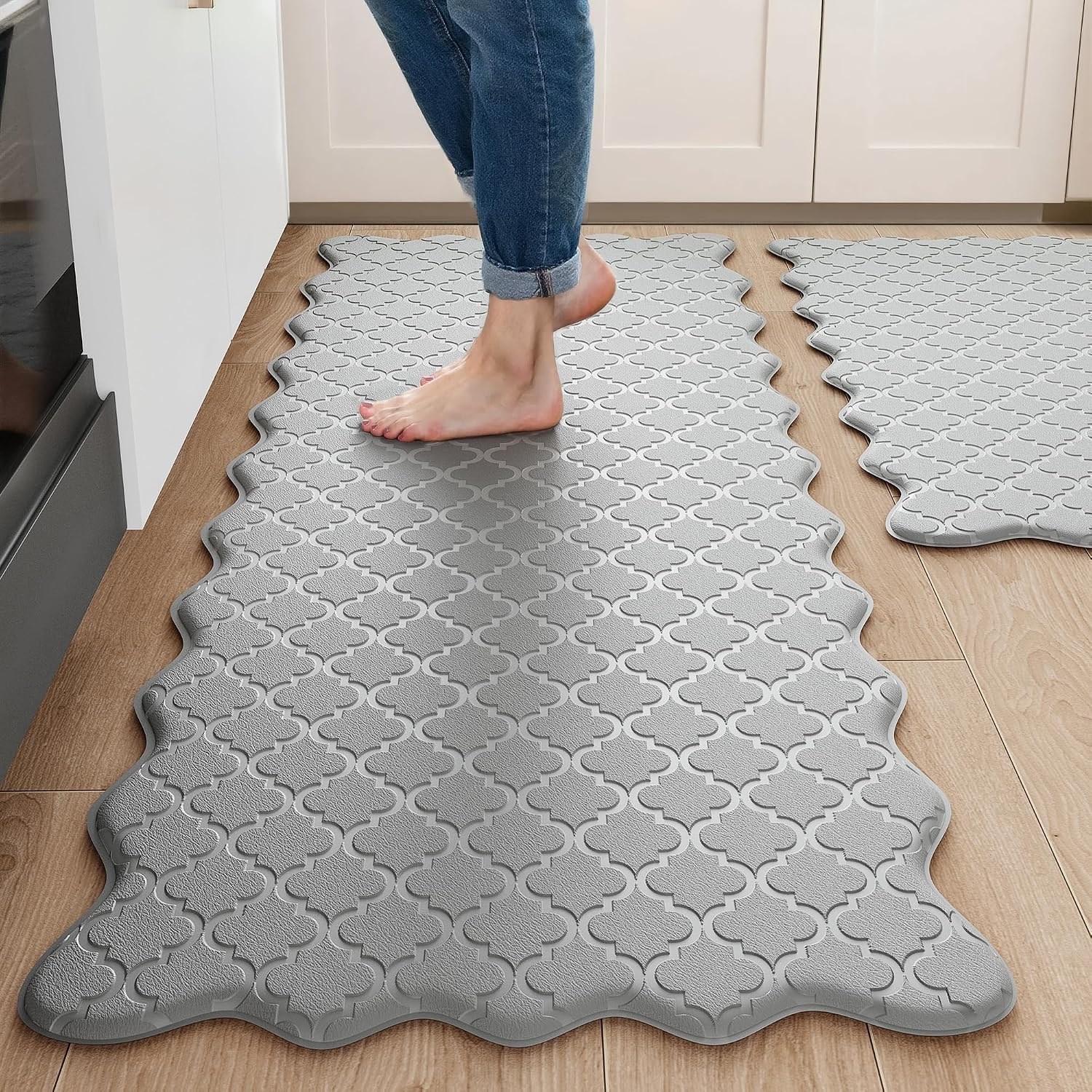 Gray Scalloped Embossed Anti Fatigue Kitchen Mats 2 Pack